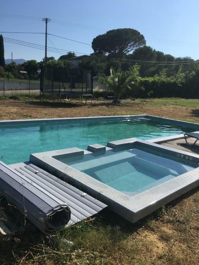 La petite bergerie Villa Roquebrune-sur-Argens Eksteriør billede